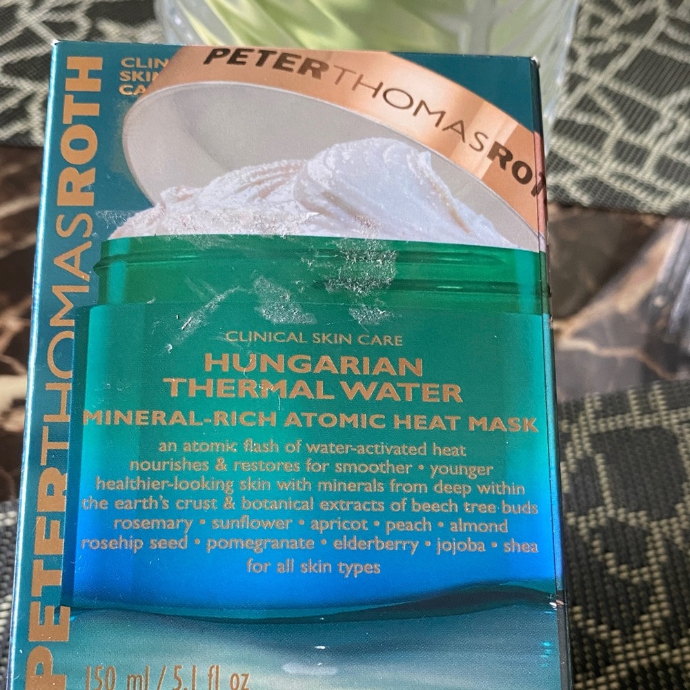 Peter Thomas Roth Hungarian Thermal Water Mask - Teal & Gold Packaging Sealed